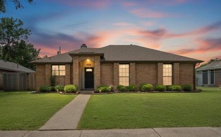 2305 Windridge Lane