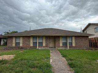 8813 Deerwood Drive