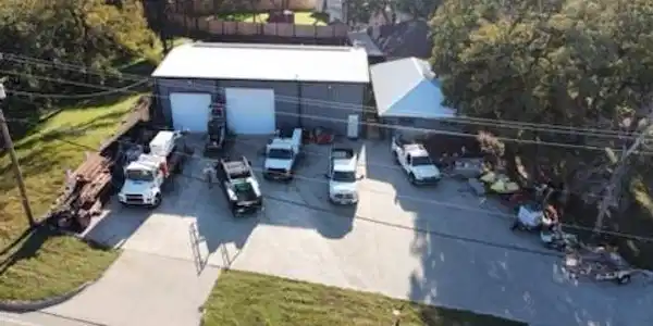 904 Southeast Parkway