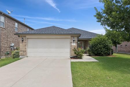 913 Lovebird Lane