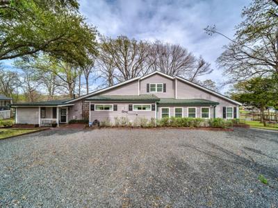 1318 Bora Bora Street