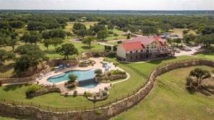 7852 Long View Drive
