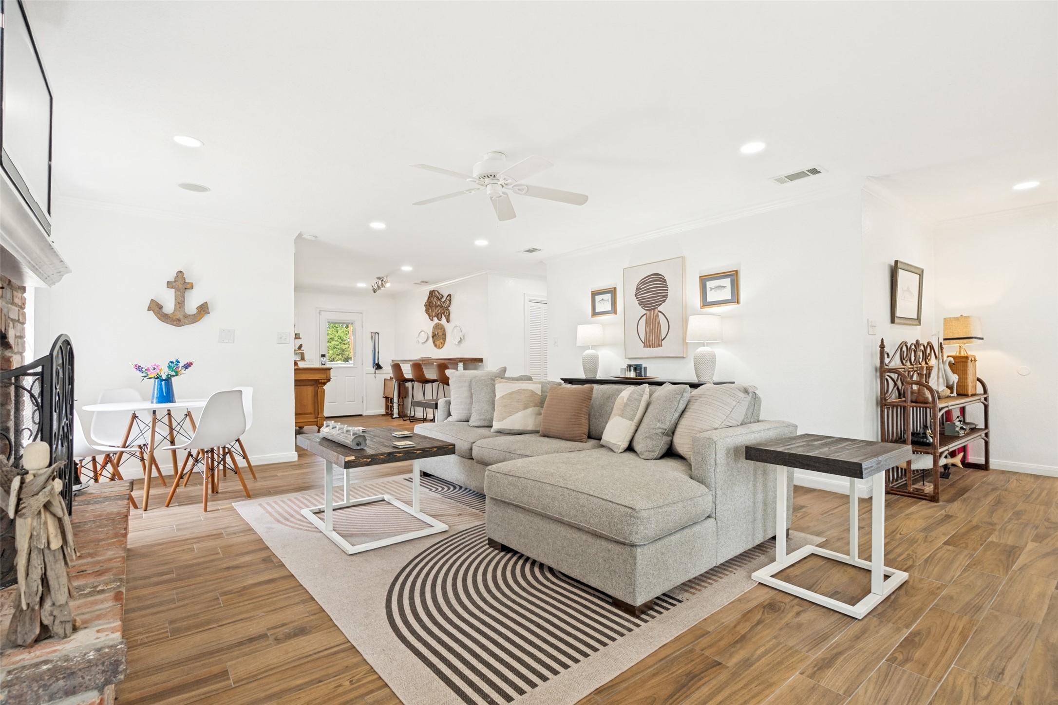 Image 4 Image 4