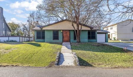 436 E El Camino Real