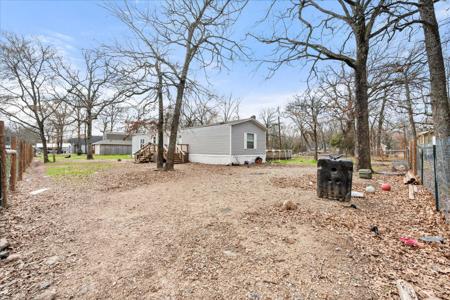 140 Arapaho Trail