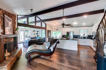 215 Tanglewood Drive