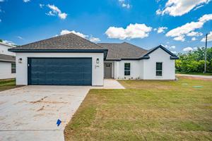 5606 Belaire Circle