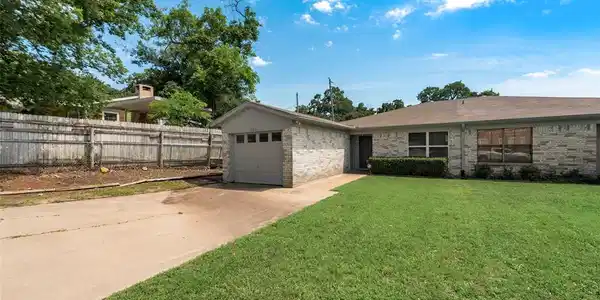 406 Inwood Road