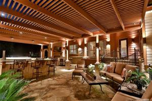 652 Oak Point Drive