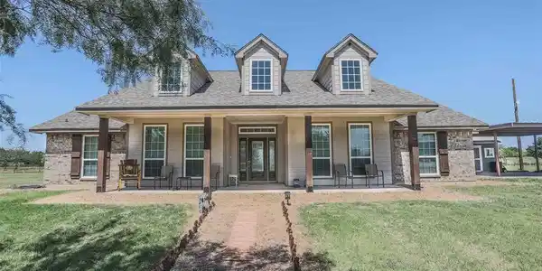 315 SE County Road 2230