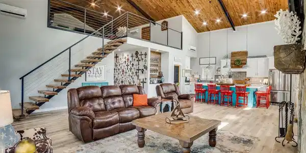 385 Brown Road