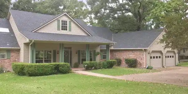 719 Grandview Drive