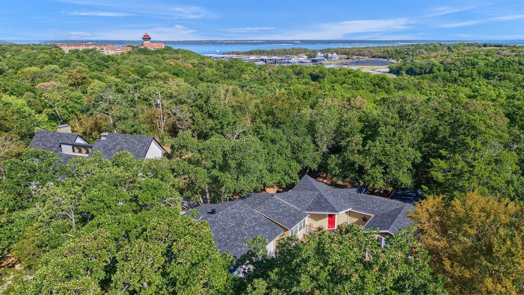 285 Lakewood Lane, Pottsboro, TX lhrmls01815698