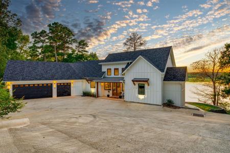 800 Camp Cypress Trail