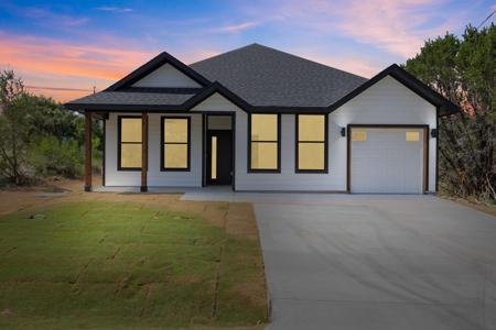 5915 Black Pine Circle