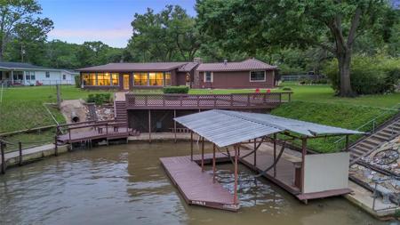 3020 Lynn Dell Drive