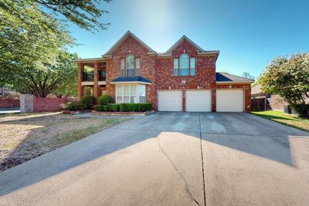 104 Bayonne Drive