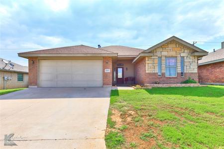 5557 Yellow Brick Road