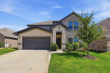 233 Luna Lane