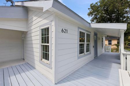 621 Alameda Road