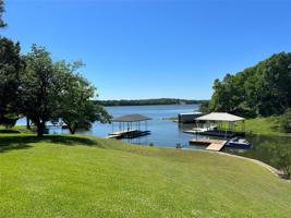 44 Bayside Circle