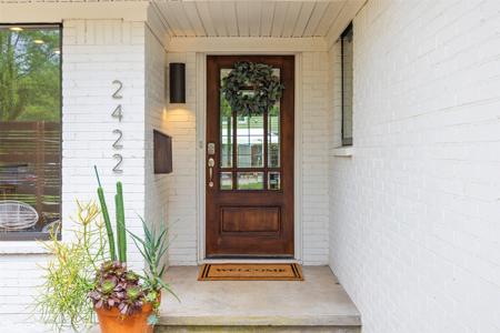 2422 Loving Avenue