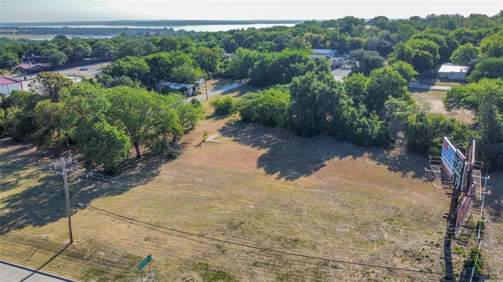 1621 Southeast Parkway, Azle, TX lhrmls01250178