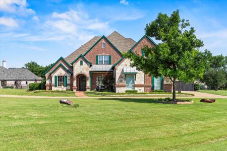 1085 Forest Bend Court
