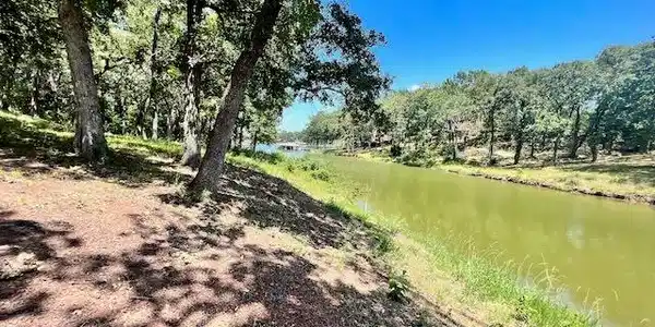Lot 13 Pelican Point