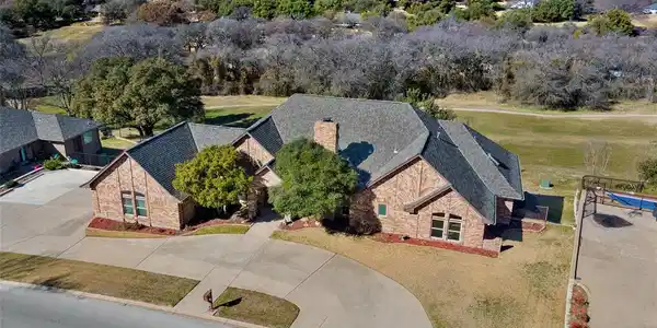 7432 Golf Club Drive