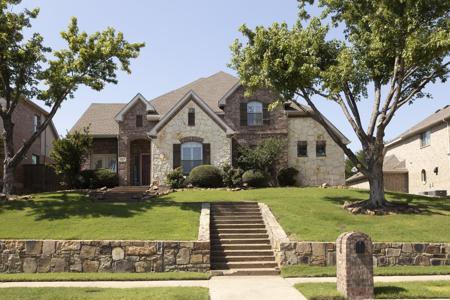 1970 Lake Forest Drive