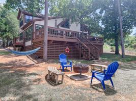 110 Barker Creek