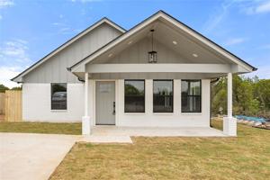 1414 Ridgeview Circle