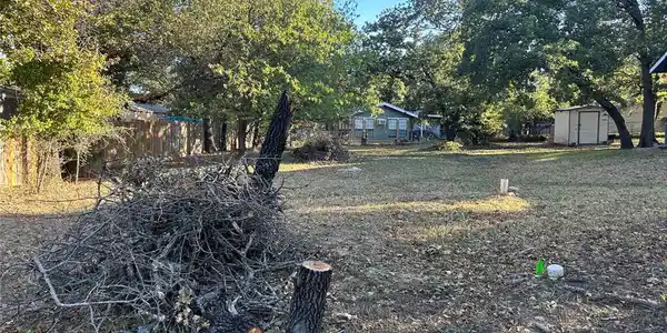 1408 Gilley Trail