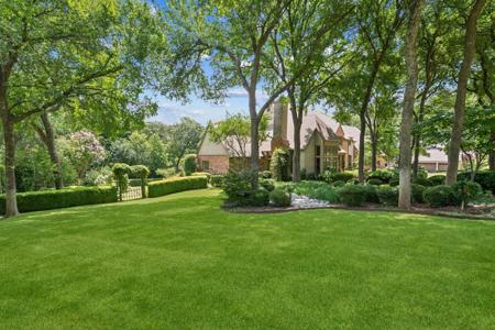 2624 Gentle Drive