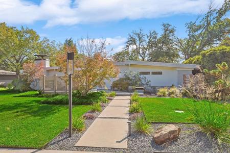 7120 Fenton Drive
