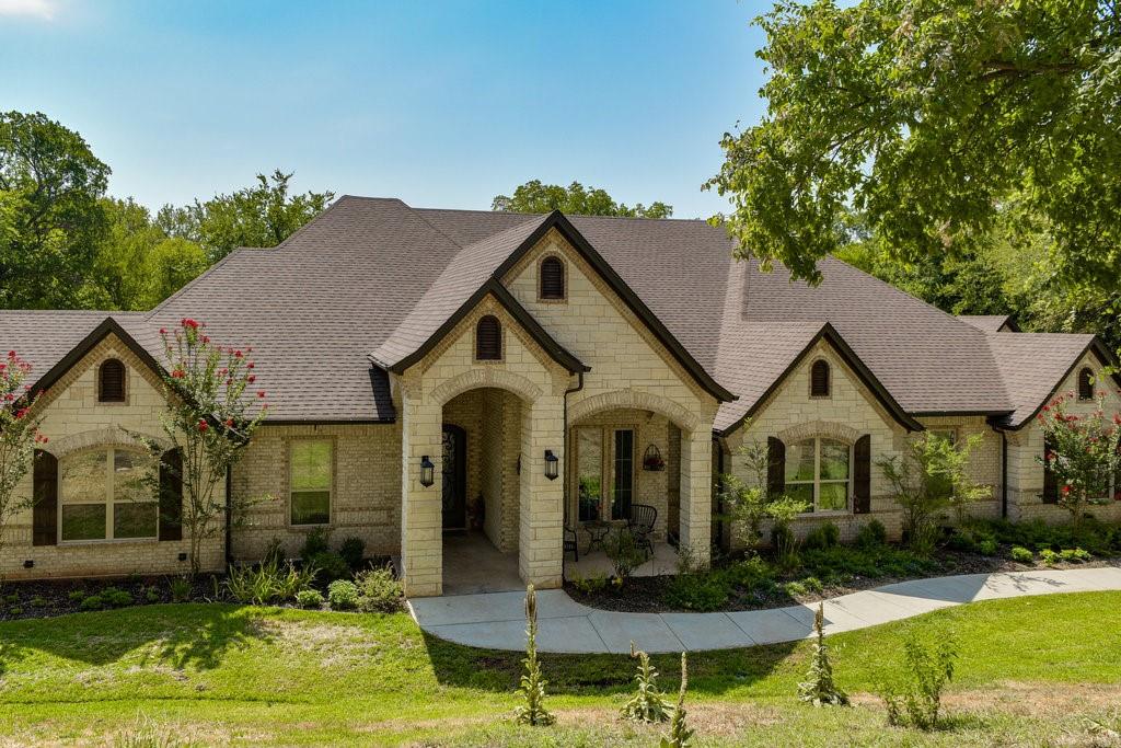 10514 Ravenswood Road, Granbury, TX lhrmls01778326