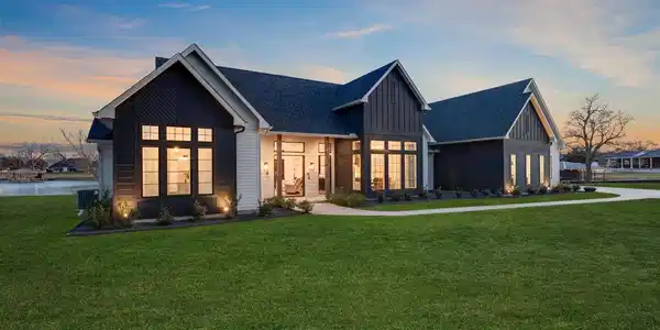 118 Bayview Circle