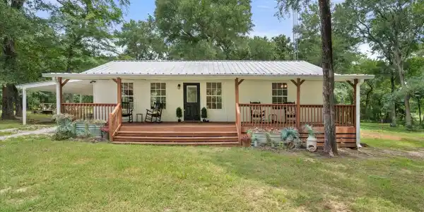 3121 SE County Road 2135