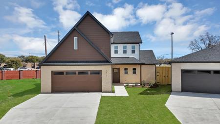 4616 Red Bud Court
