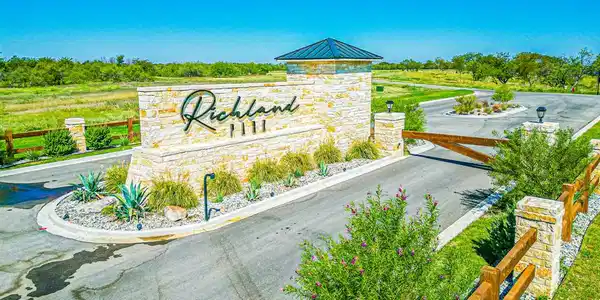 10 Richland Park
