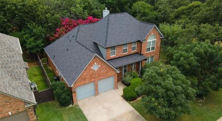 2611 Hillside Drive