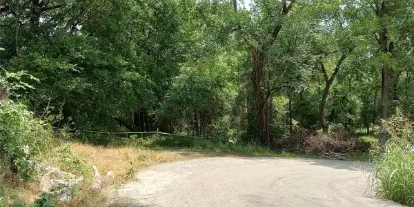 7063 Jet Street