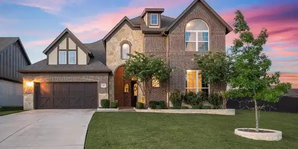 12103 Indian Creek Drive