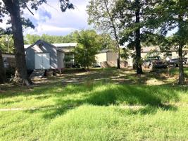 564 Private Road 7702
