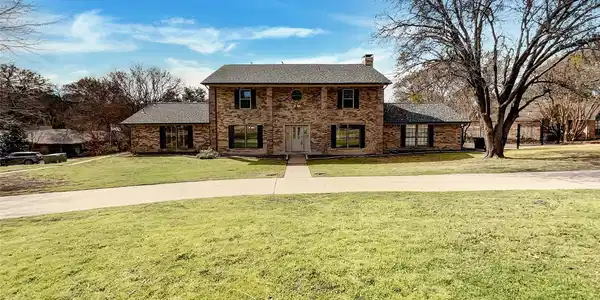 7441 Lochwood Court