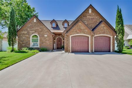 803 Panama Court