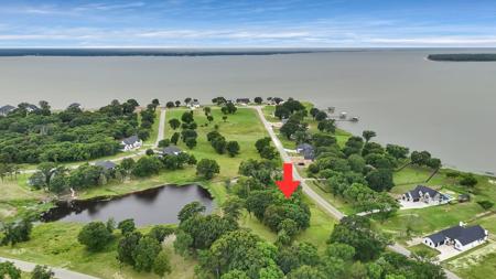 1511 Shoreline Drive