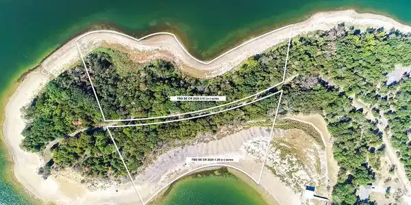 TRACT 13 1.29(+-) SE CR 3321