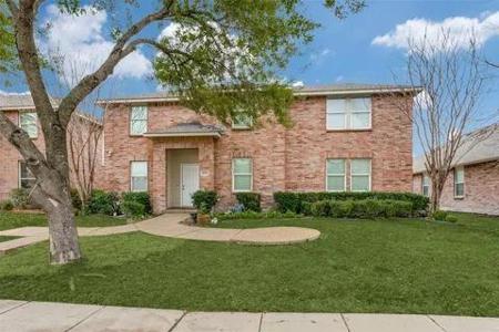 1604 Pheasant Creek Drive